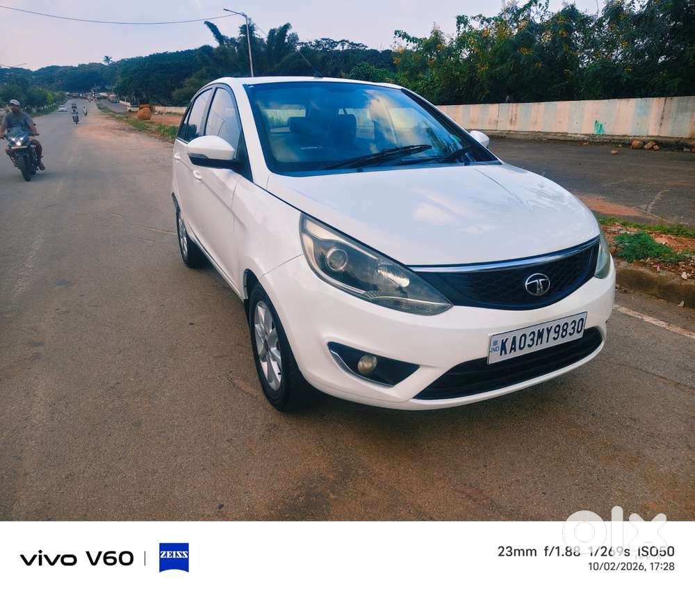 Tata Bolt Quadrajet Xt, 2016, Petrol