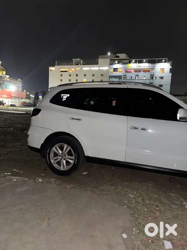 Hyundai Santa Fe 2011