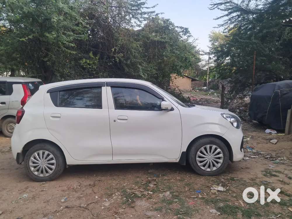 Single Handed , No Problem Car With Cng Fitted
