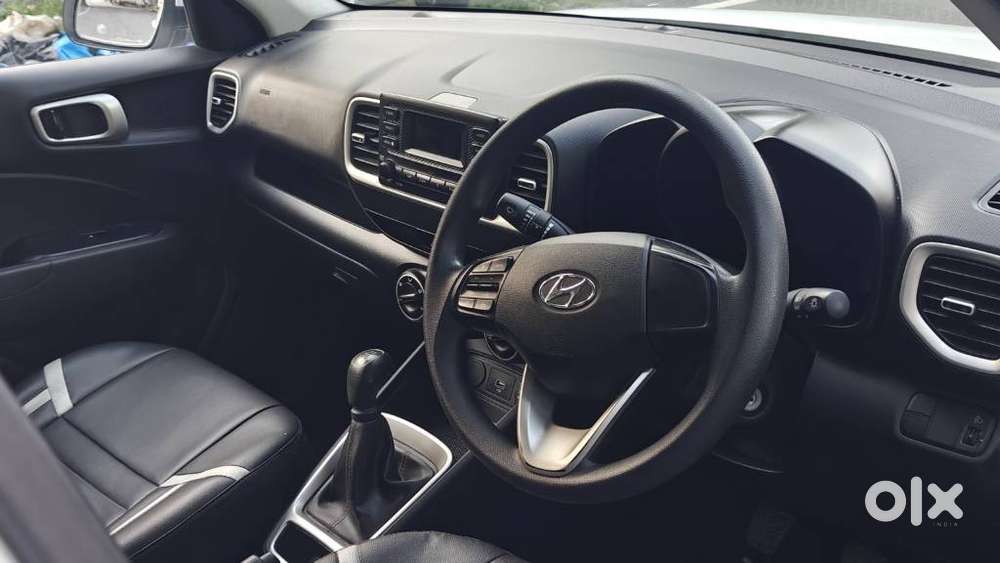Hyundai Venue S 1.2 Petrol, 2020, Petrol