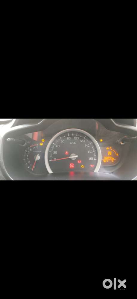 Maruti Suzuki Celerio 1.0 Vxi Amt, 2014, Petrol