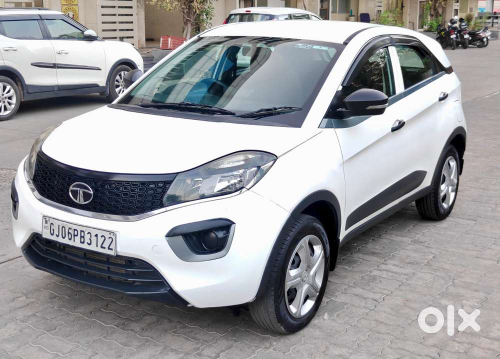 Tata Nexon 1.2 Revotron Xe, 2019, Cng & Hybrids