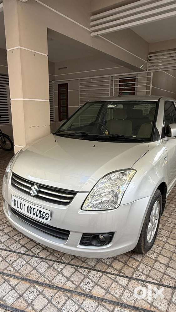 5 Alloy Wheels,android Sterio,fully Damed Sheet,tri Colour Fog Lamps
