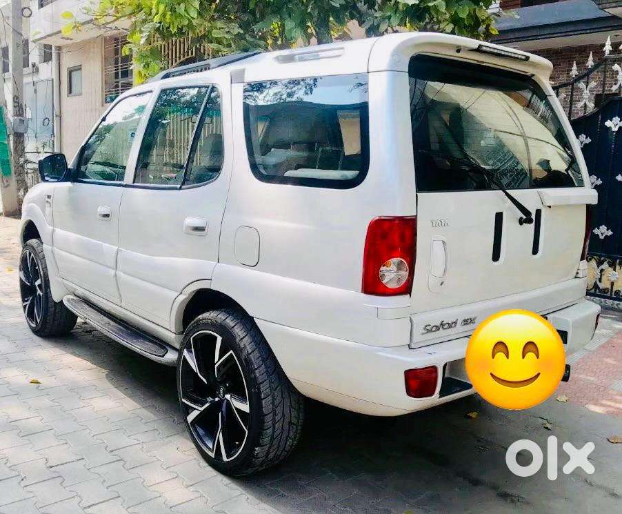 Tata Safari Dicor 2010