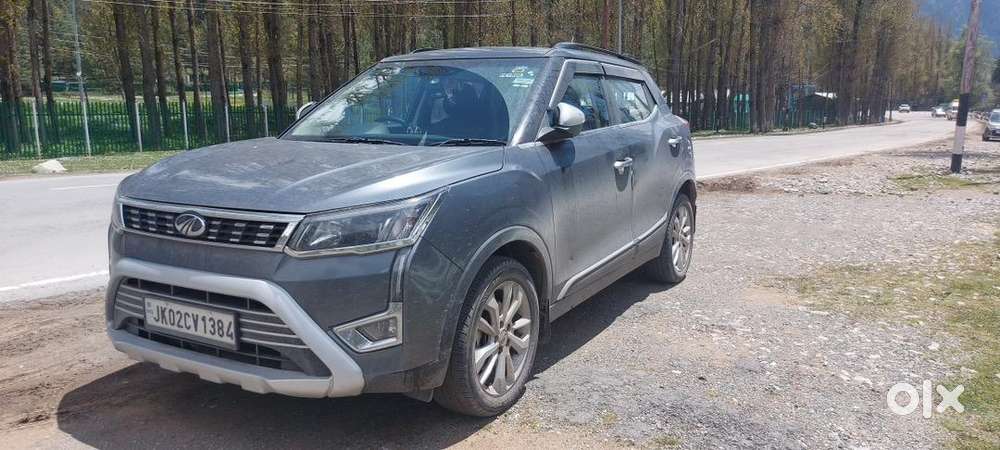 Mahindra Xuv300 2021 Petrol Well Maintained
