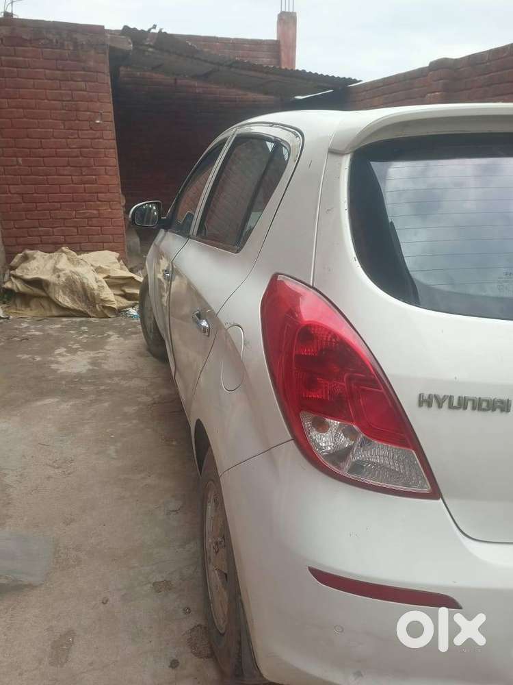 Hyundai I20 2012 Cng & Hybrids Good Condition