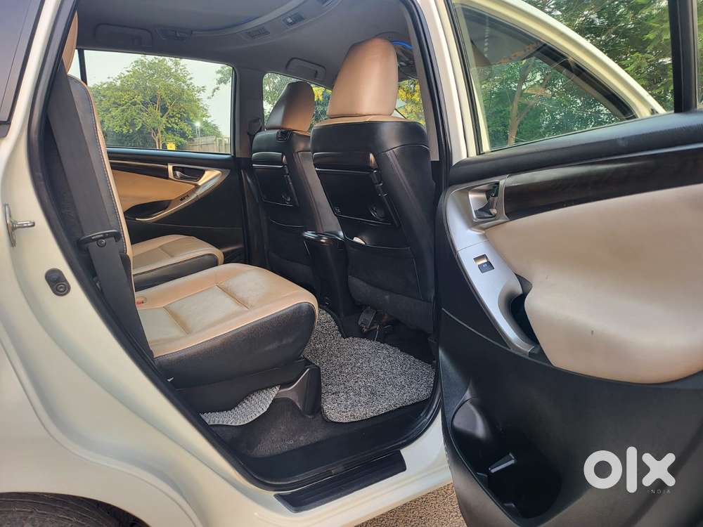 Toyota Innova Crysta 2.8z Automatic, 2019, Diesel