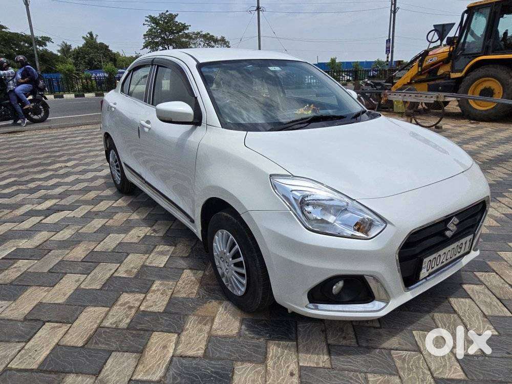 Maruti Suzuki Dzire 1.2 Vxi Amt, 2023, Petrol
