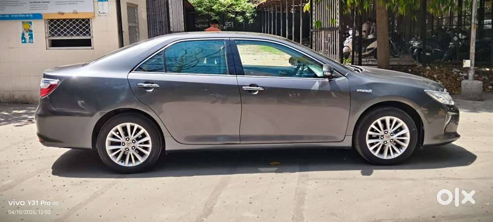 Toyota Camry 2.5 Hybrid, 2016, Petrol