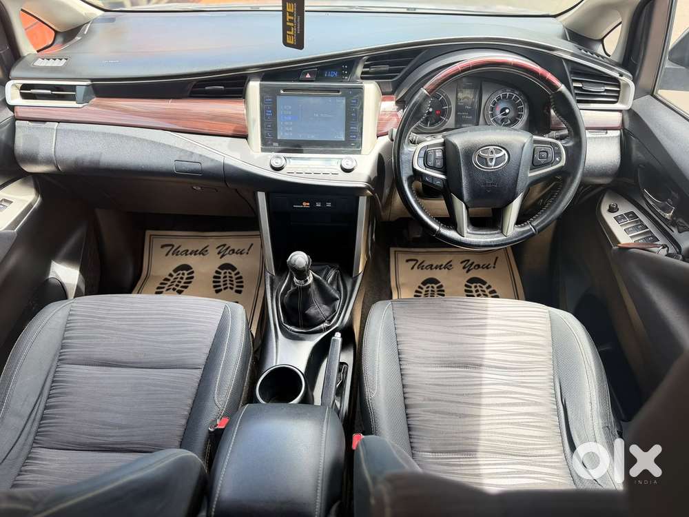 Toyota Innova Crysta 2.4 V 8 Str, 2016, Diesel