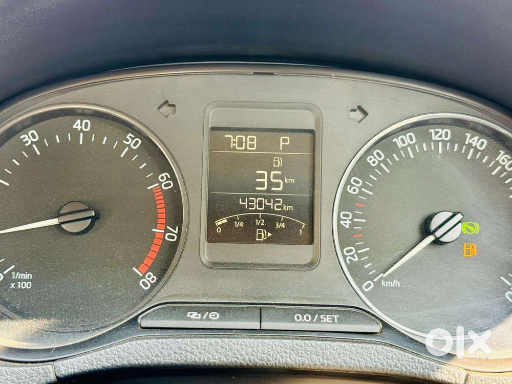 Skoda Rapid [ ] 1.5 Ambition Plus Tdi At, 2020, Petrol