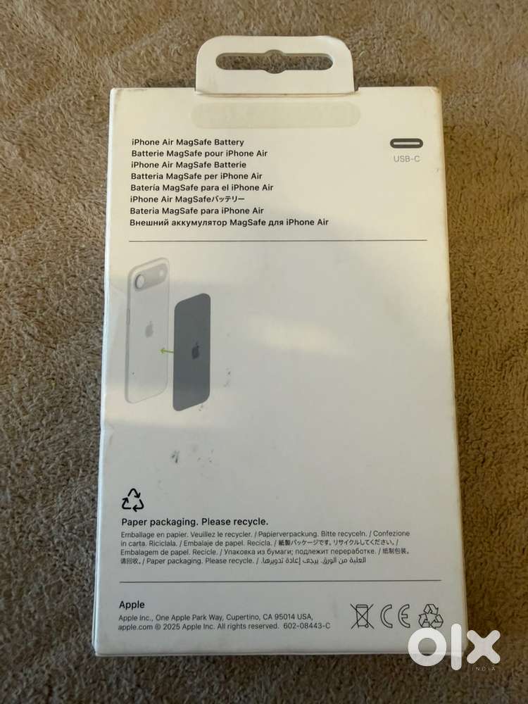 iPhone Air MagSafe battery pack - Accessories in undefined