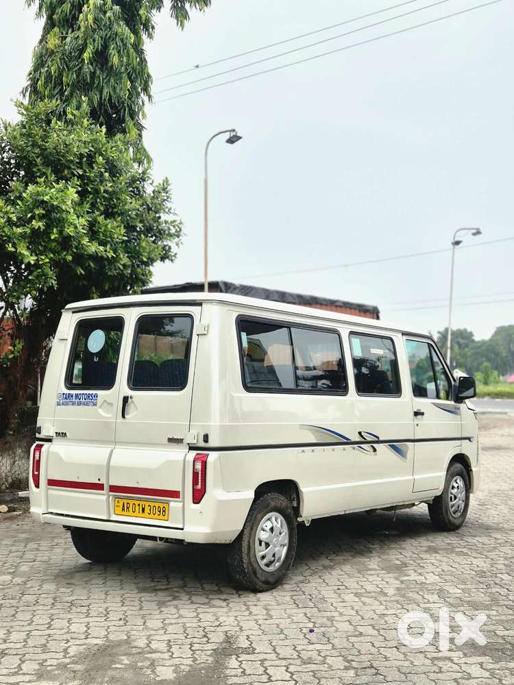 Tata Winger Luxury - Flat Roof (ac), 2026, Diesel