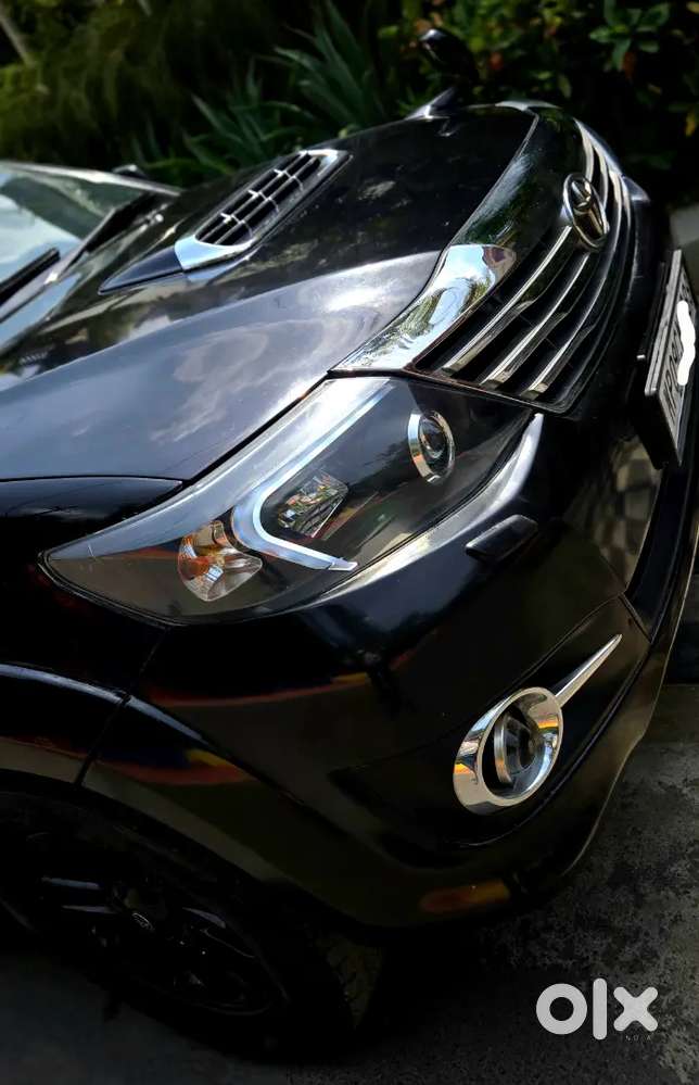 Toyota Fortuner 2013 Diesel Black Monster Brand New Condition