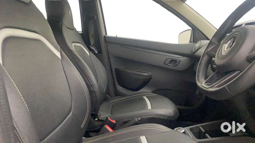 Renault Kwid 1.0 Rxt Amt, 2022, Petrol