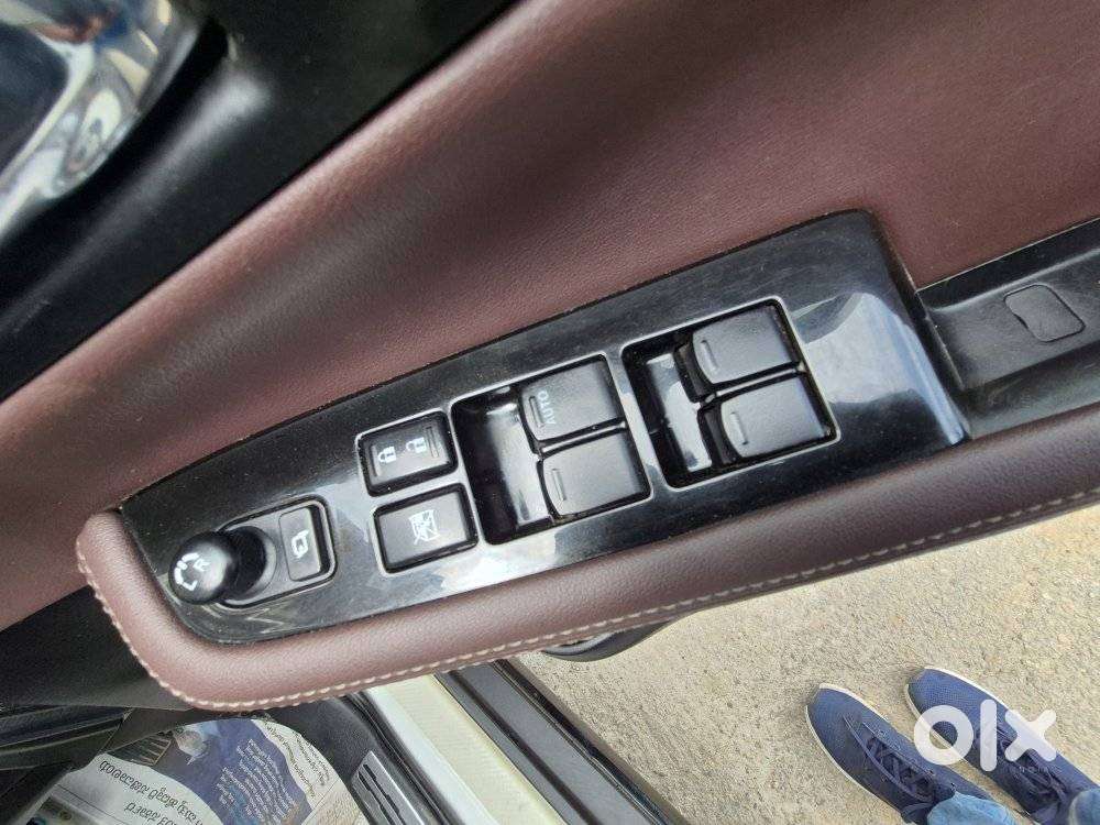 Maruti Suzuki Grand Vitara Alpha Smart Hybrid, 2023, Petrol