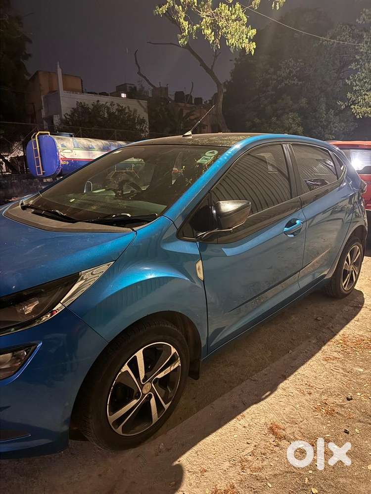 Tata Altroz 2022 Petrol Well Maintained