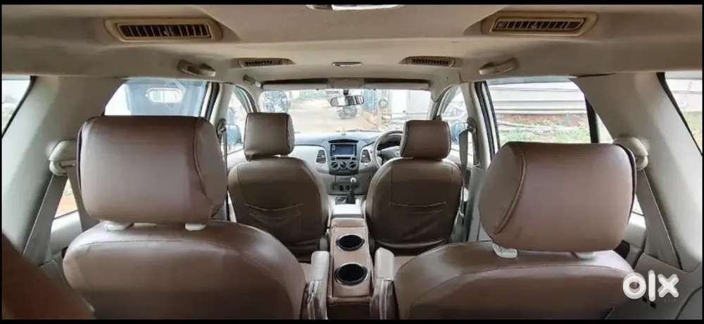 Toyota Innova 2.5 Gx 2010