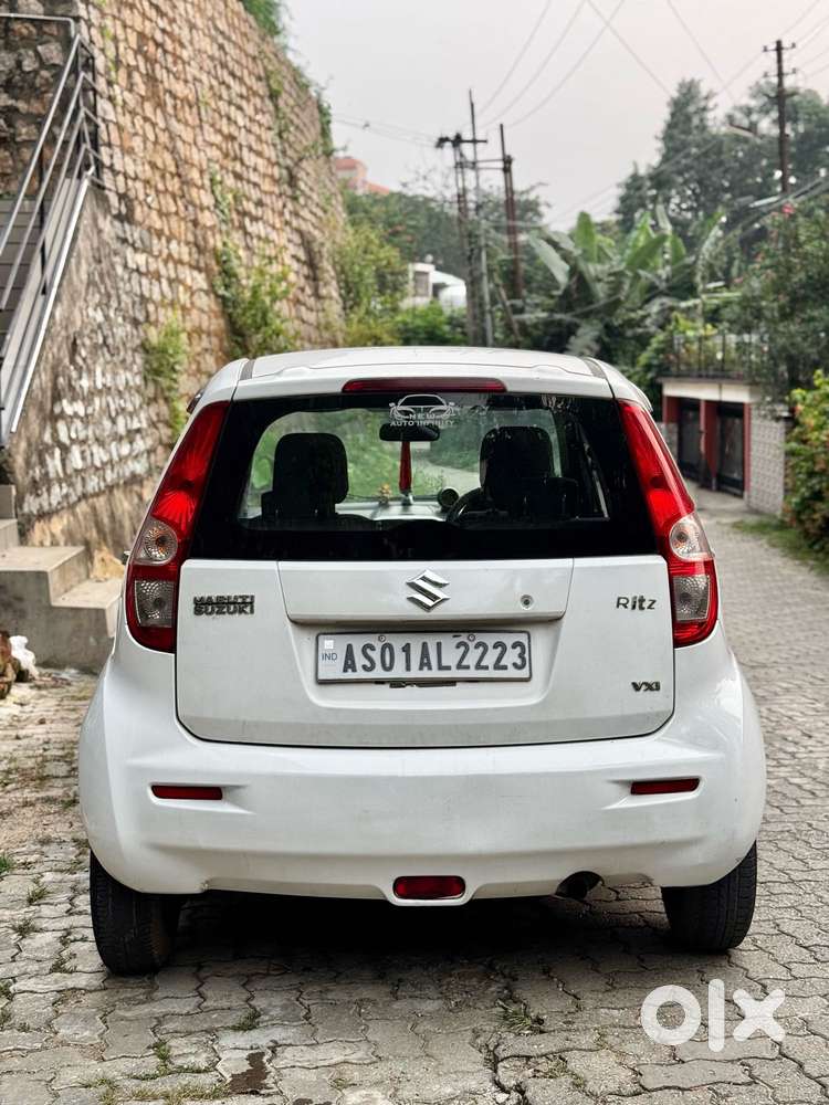 Maruti Suzuki Ritz Vxi, 2010, Petrol