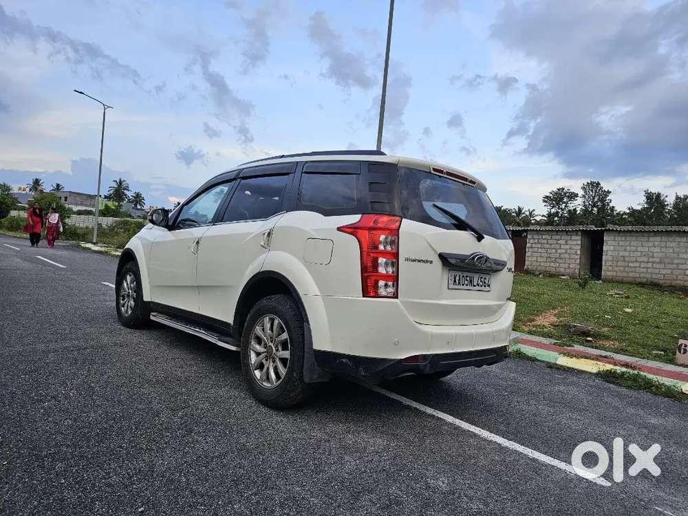 Xuv 500  W10 In Superb Condition  Well Maintained Vehicle