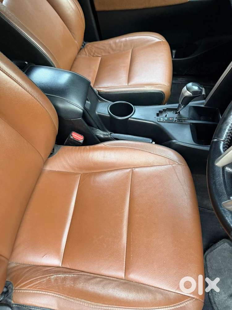 Toyota Innova Crysta 2.8z Automatic, 2017, Diesel