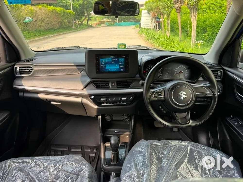 Maruti Suzuki Swift Amt Zxi, 2024, Petrol