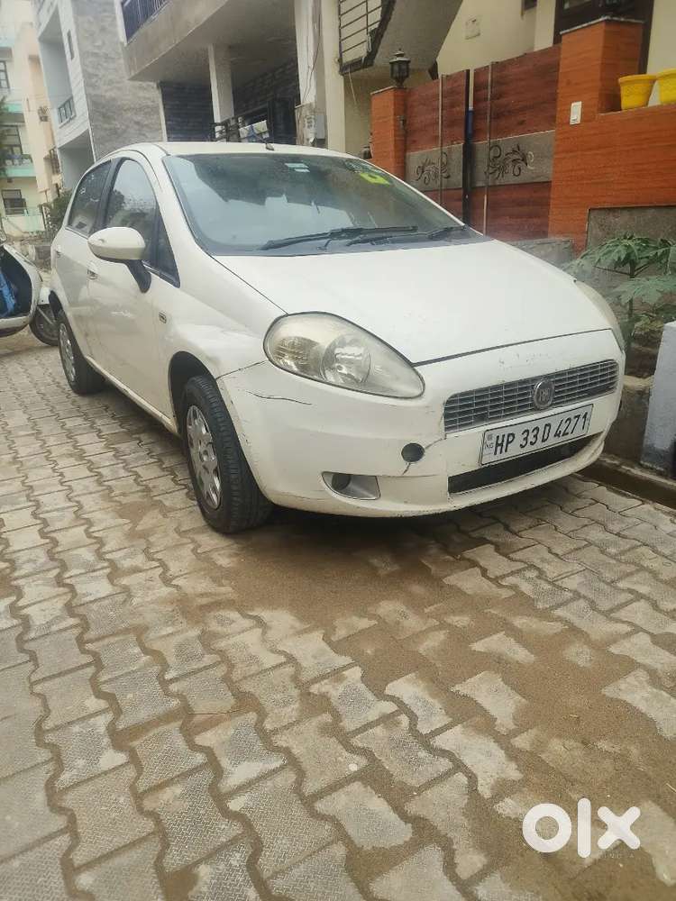 Fiat Punto 2011 Diesel 221000 Km Driven