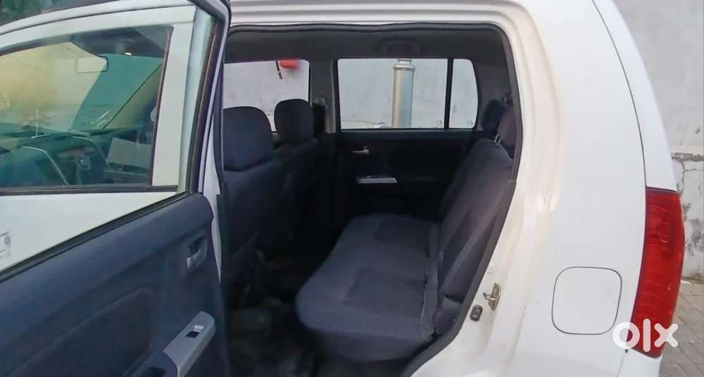 Maruti Suzuki Wagon R Vxi, 2012, Petrol