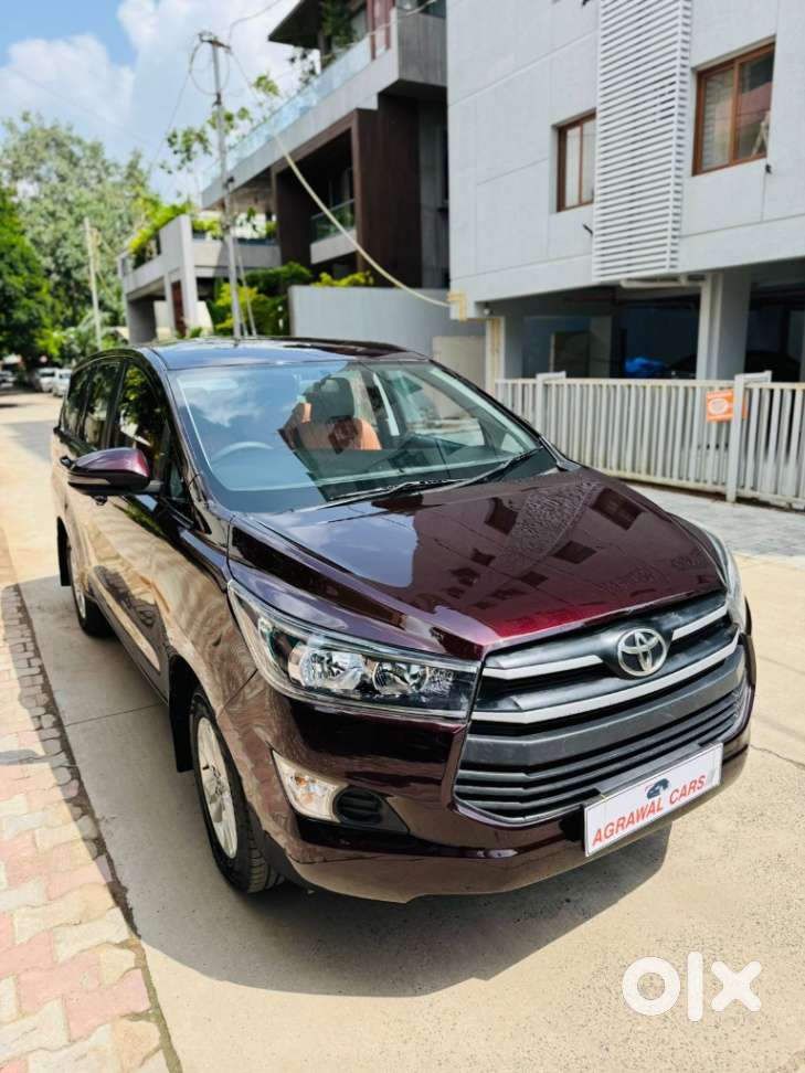 Toyota Innova Crysta 2.4 G Mt 8s, 2018, Diesel
