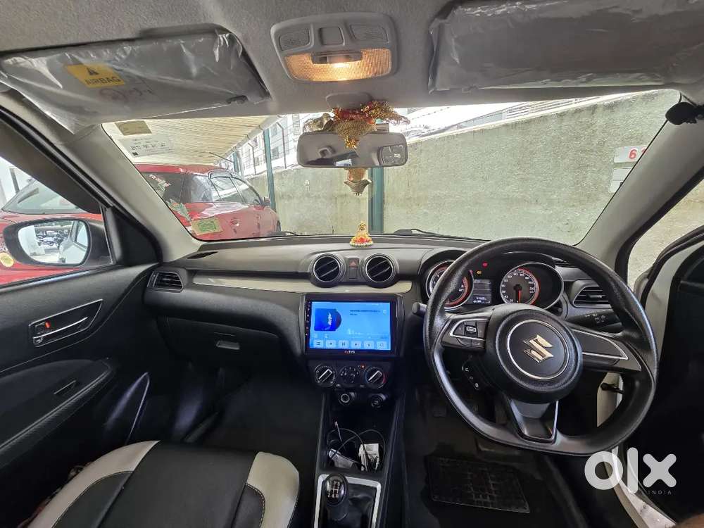 Maruti Suzuki Swift Vxi 2018
