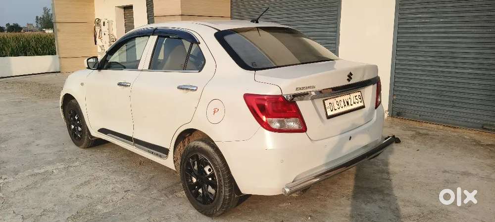 Maruti Suzuki Dzire 2021 Petrol 32312 Km Driven