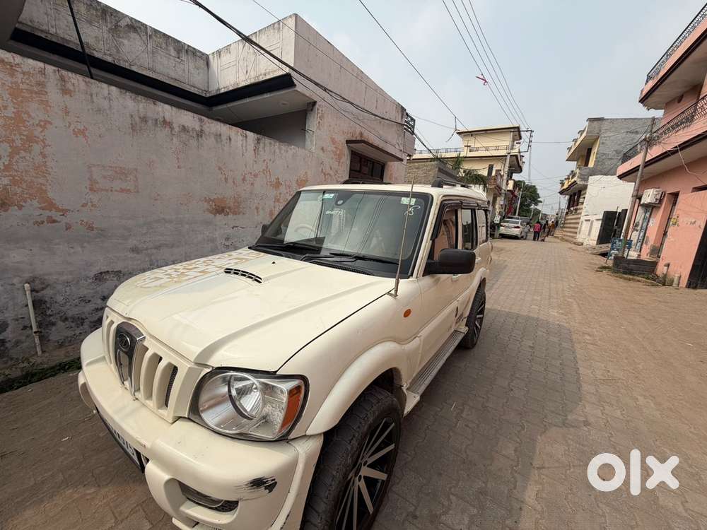Mahindra Scorpio Diesel 2011