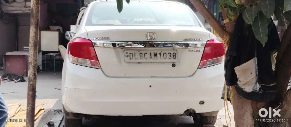Honda Amaze 1.2 2015. August. Manual. White