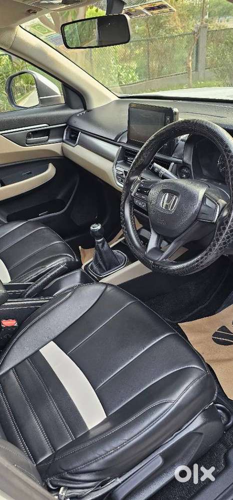 Honda Elevate V Mt, 2023, Petrol