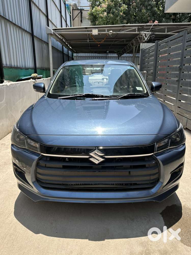 Maruti Suzuki Dzire Vxi Ags, 2025, Petrol