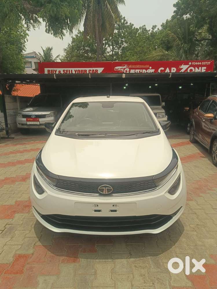 Tata Altroz, 2020, Petrol