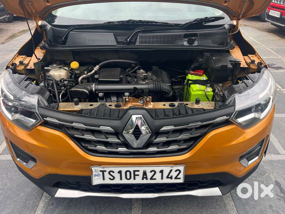 Renault Triber Rxz, 2020, Petrol