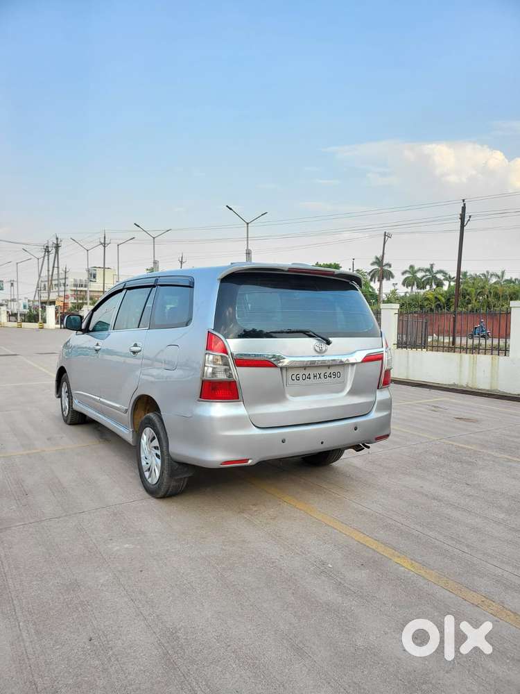 Toyota Innova 2.5 G (diesel) 8 Seater, 2015, Diesel