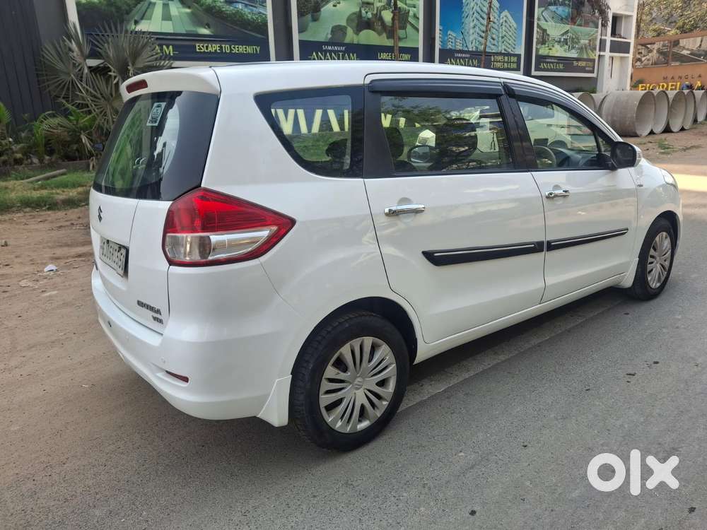 Maruti Suzuki Ertiga 2015-2018 Vdi Abs, 2015, Diesel