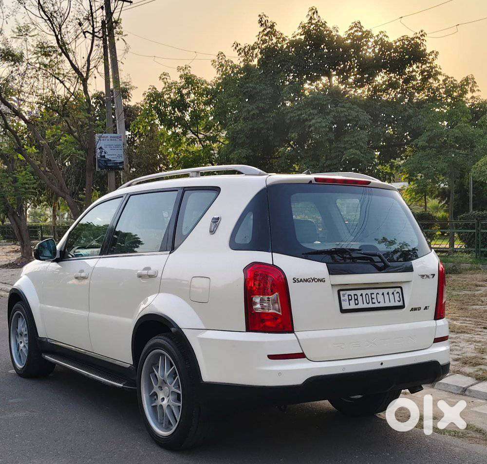 Mahindra Rexton, 2013, Diesel