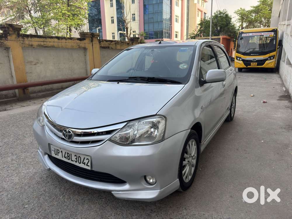 Toyota Etios 2010-2012 Petrol Trd Sportivo, 2011, Petrol