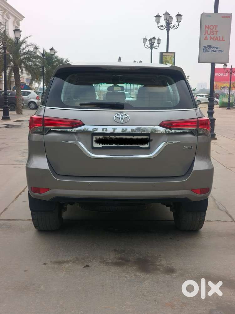 Toyota Fortuner 4x4 Mt 2.8 Diesel, 2019, Diesel