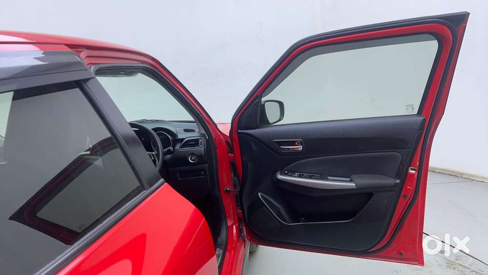 Maruti Suzuki Swift 1.3 Zxi, 2019, Petrol