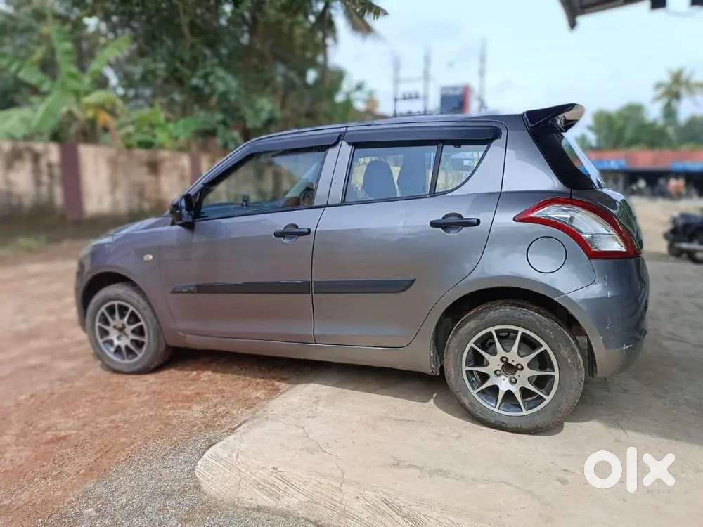 Maruti Suzuki Swift Lxi 2015