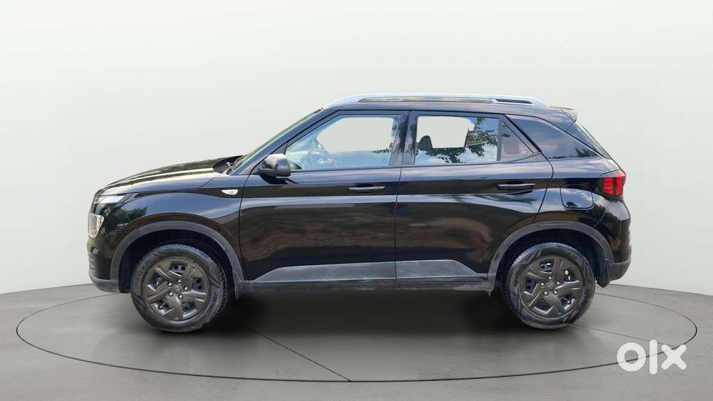 Hyundai Venue [2022-ongoing] 1.2 S, 2023, Petrol