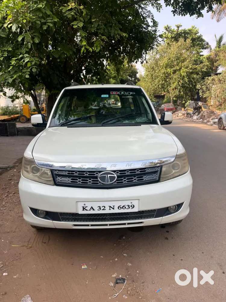 Tata Safari Storme 2015 Ex With Alloy Wheels