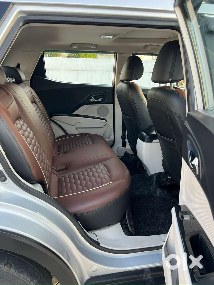 Mahindra Xuv300 W8 Option Diesel, 2022, Diesel