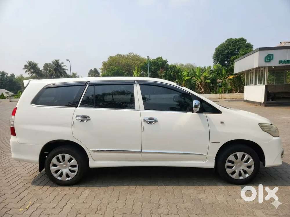 Toyota Innova 2016gx 7 Seater Diesel Good Condition