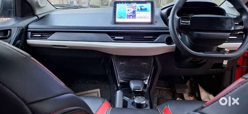 Tata Nexon Pure (s) 1.2 Petrol 6amt, 2024, Petrol