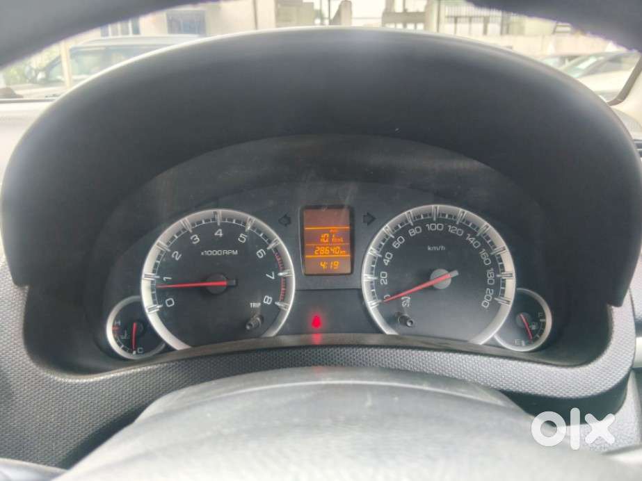 Maruti Suzuki Swift Vxi, 2012, Petrol